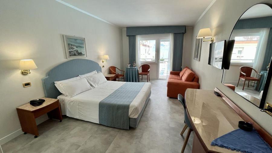 Hotel Excelsior Bay Malcesine Eksteriør bilde